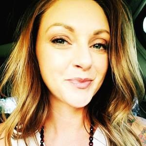 Meet your Posher, Jenevieve